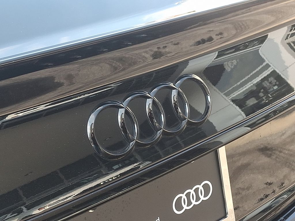 Thumbnail: 2023 Audi S4 - 32