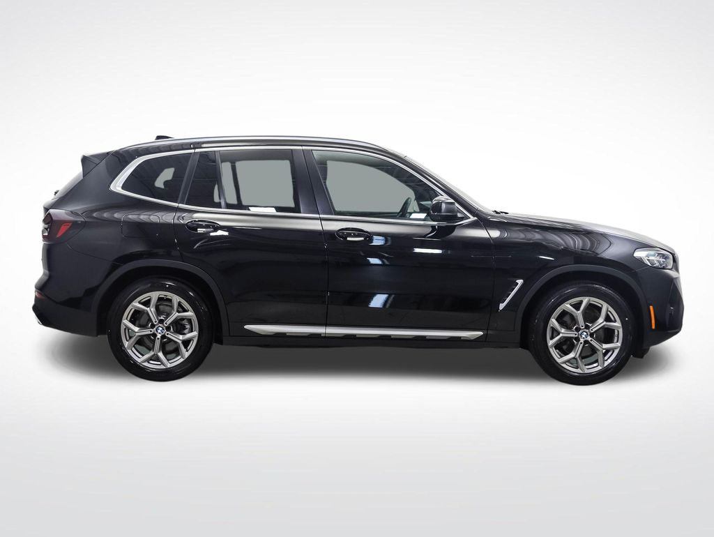 Thumbnail: 2023 BMW X3 - 6