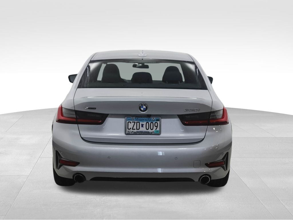 2019 BMW 3 Series 330i xDrive 4
