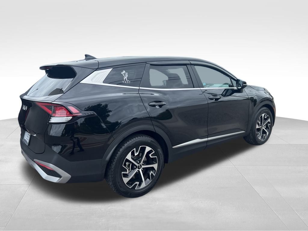2023 Kia Sportage EX photo 3