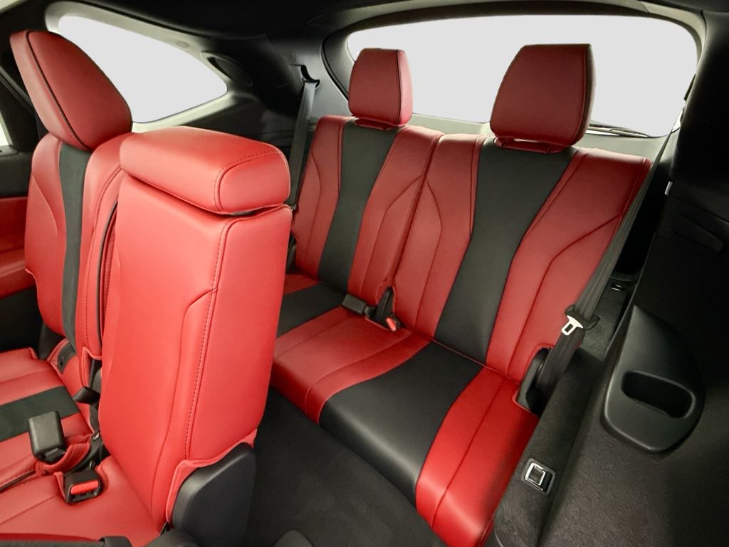 Thumbnail: 2026 Acura MDX - 23