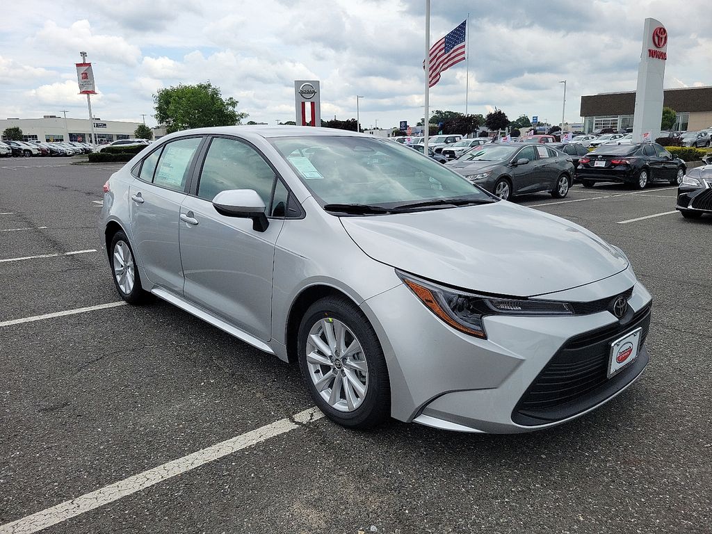 Thumbnail: 2025 Toyota Corolla - 2