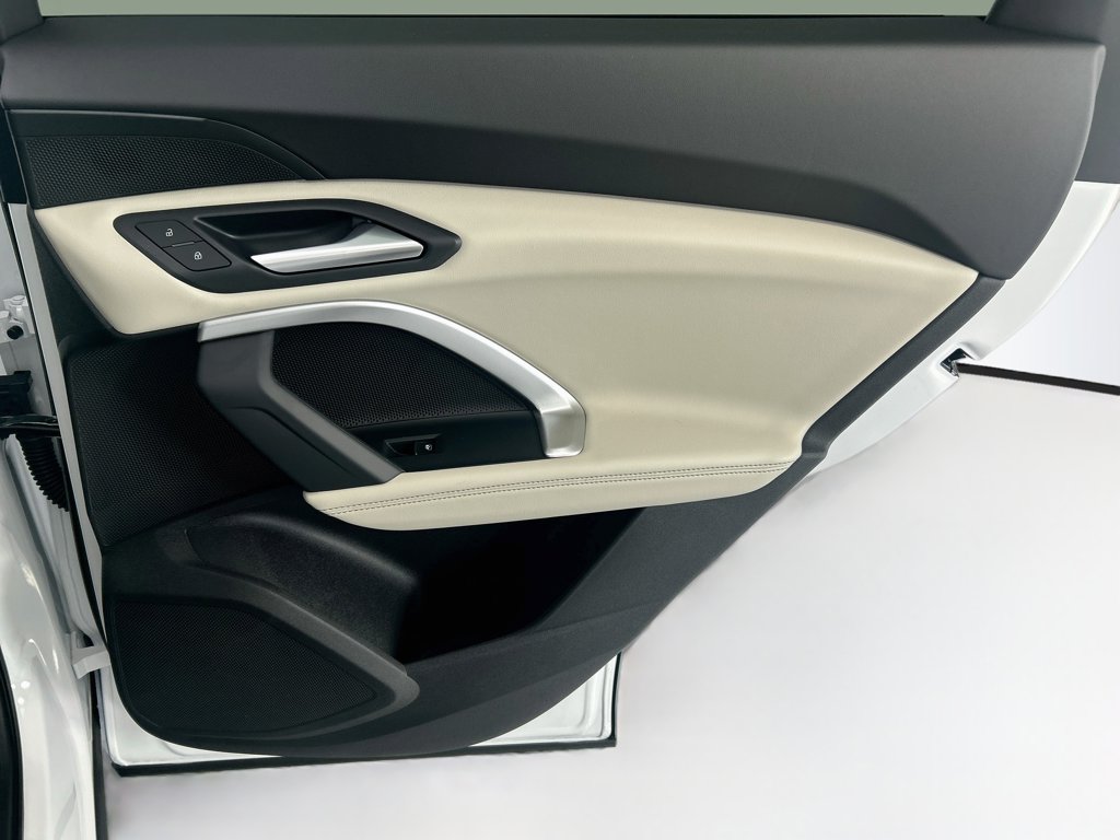 Thumbnail: 2026 Audi Q5 - 26