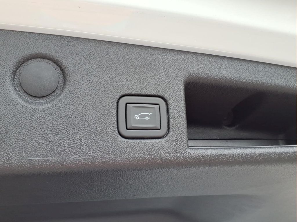 ChevroletEquinox32