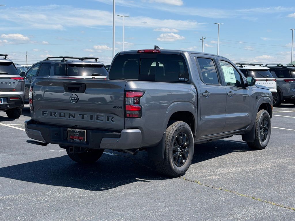 View vehicle photo 4