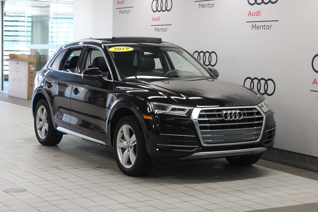 Thumbnail: 2019 Audi Q5 - 8