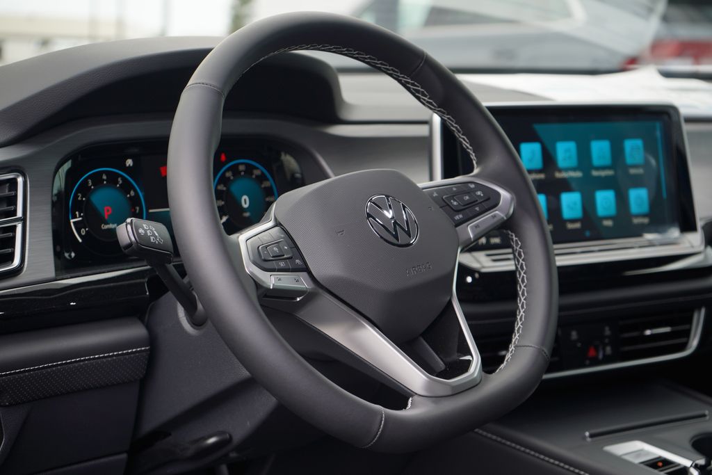 Thumbnail: 2025 Volkswagen Atlas - 8