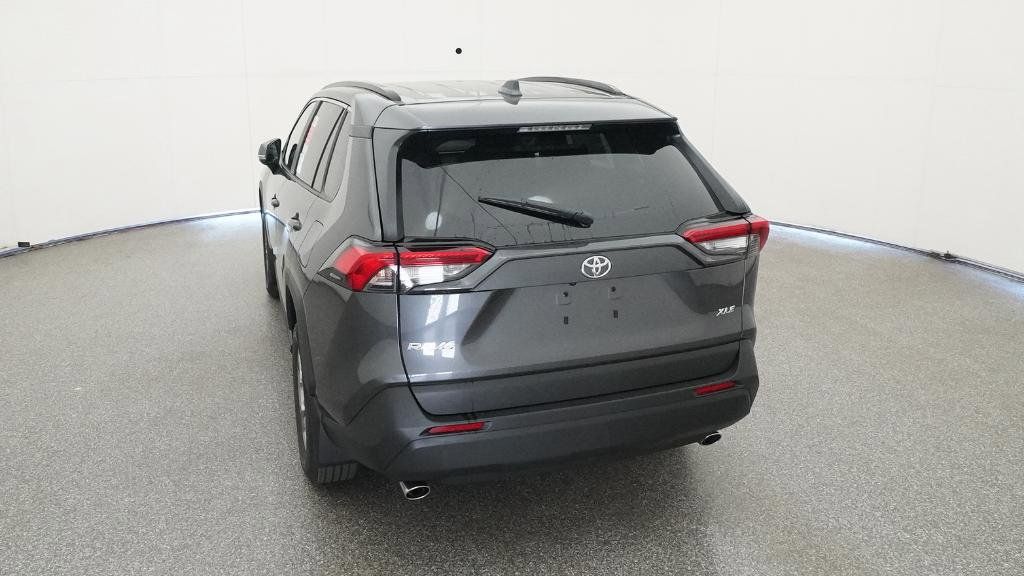 Thumbnail: 2025 Toyota RAV4 - 20