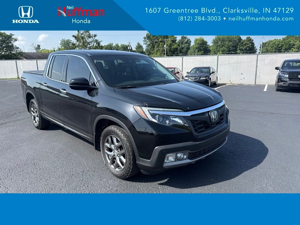 Crystal Black Pearl 2017 Honda Ridgeline Pickup Truck All-Wheel Drive 6-Speed Automatic