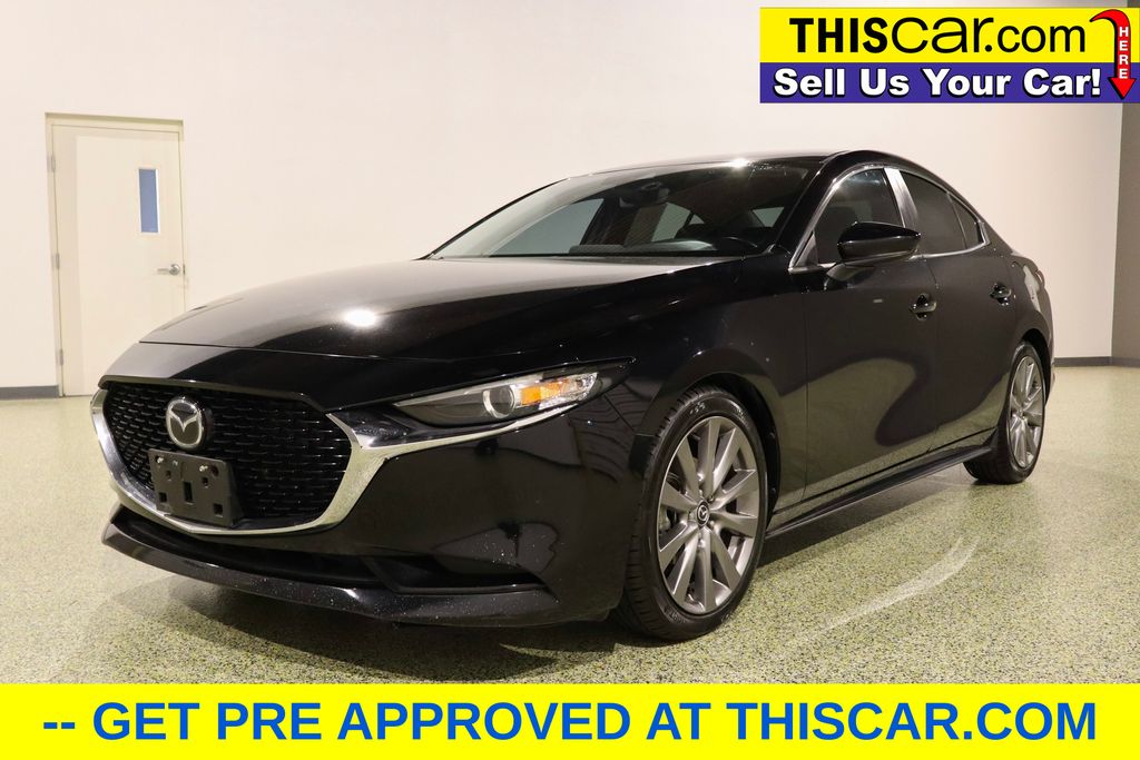 2019 Mazda Mazda3 Preferred photo 3
