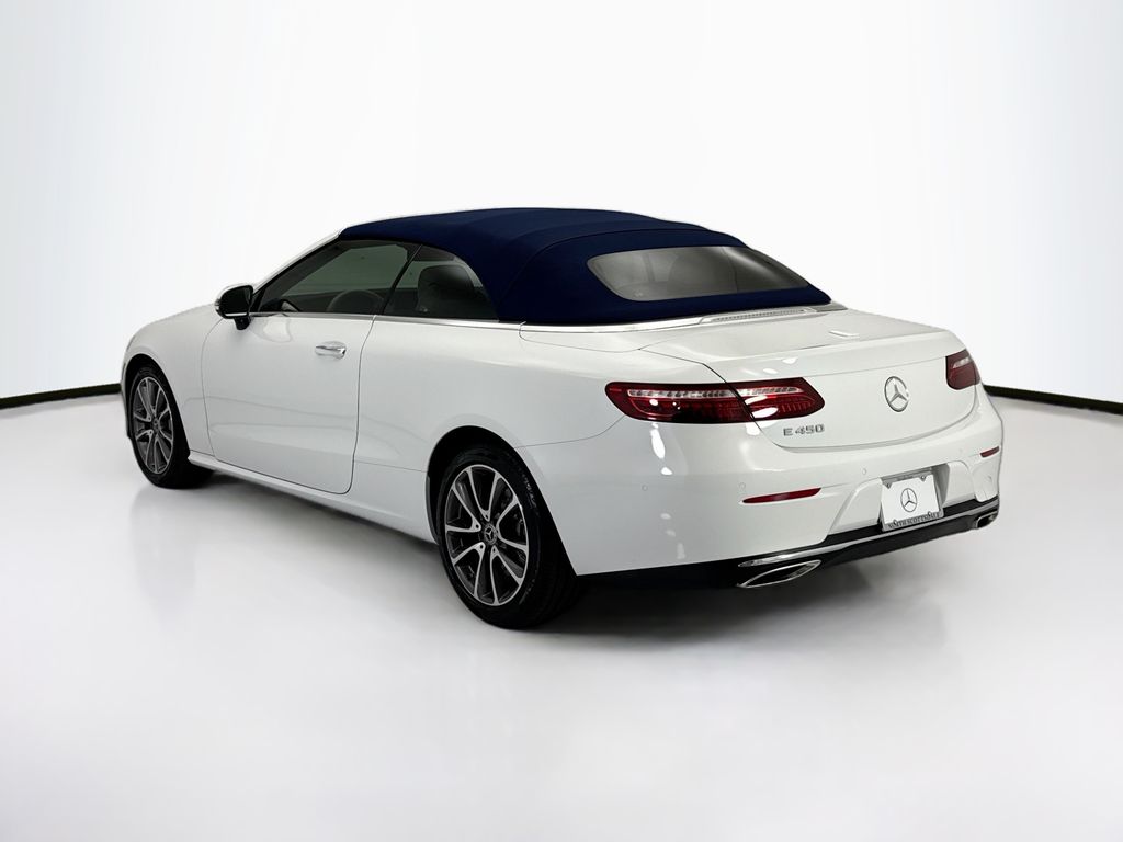 Thumbnail: 2023 Mercedes-Benz E-Class - 15