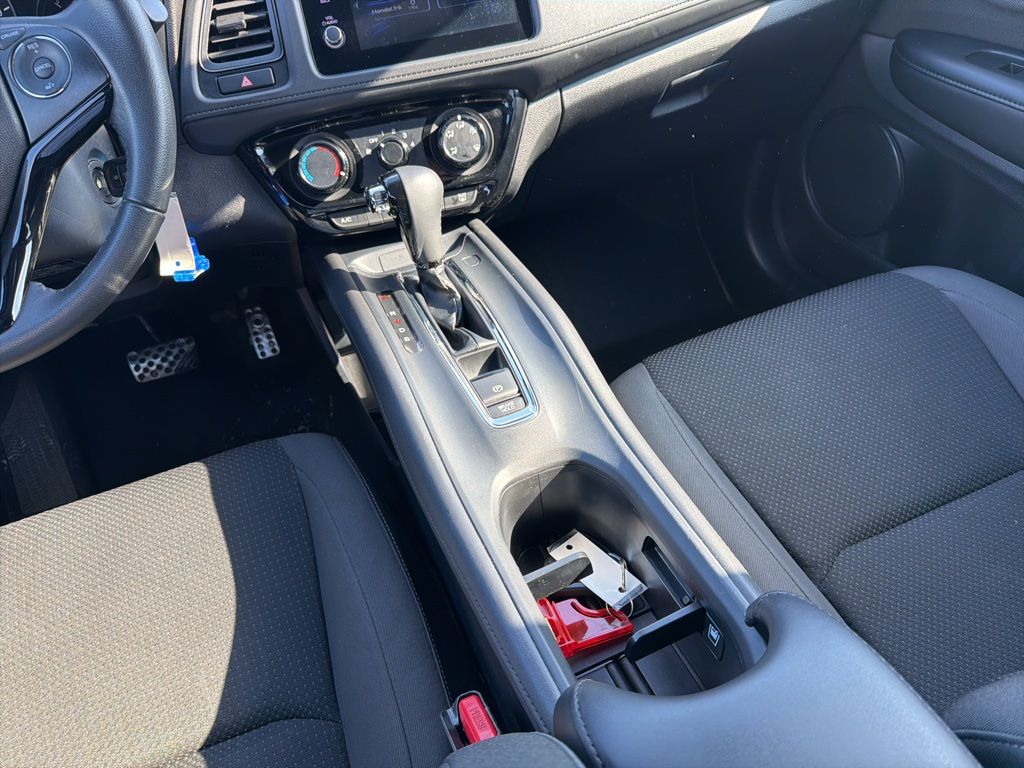 Thumbnail: 2021 Honda HR-V - 16