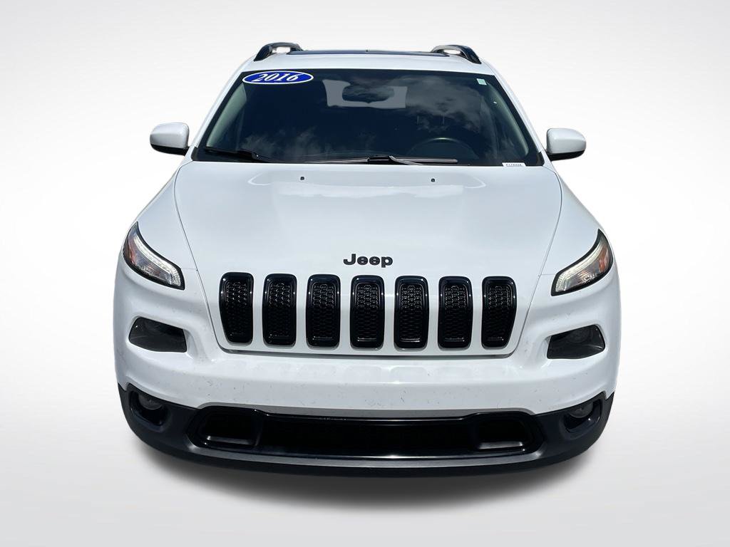 Thumbnail: 2016 Jeep Cherokee - 9