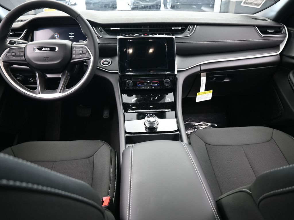 New 2025 Bright White Clearcoat Jeep Laredo image 37