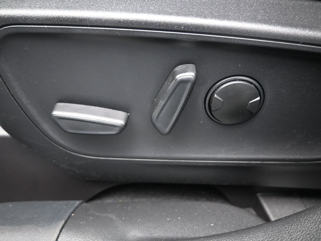 2024 Ford Escape ST-Line Select