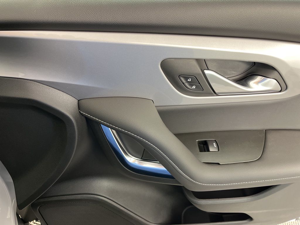 Thumbnail: 2026 Chevrolet Blazer - 11