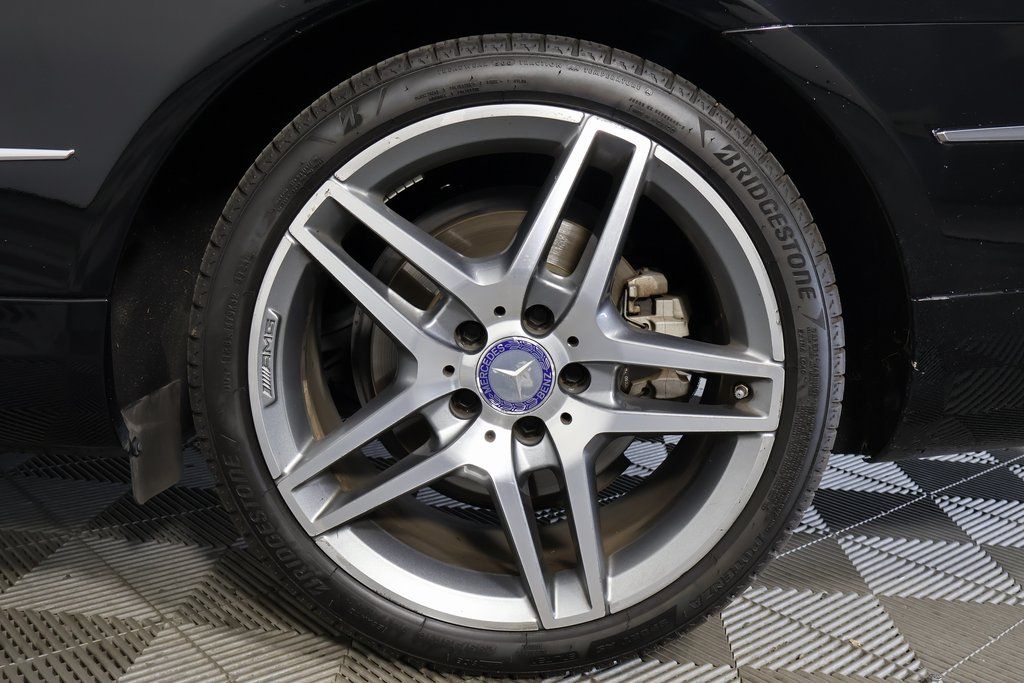 Thumbnail: 2014 Mercedes-Benz E-Class - 13