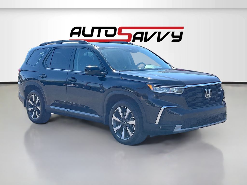 2024 Honda Pilot Touring AWD's photo