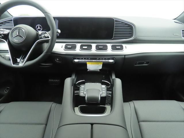 Thumbnail: 2026 Mercedes-Benz GLE - 13