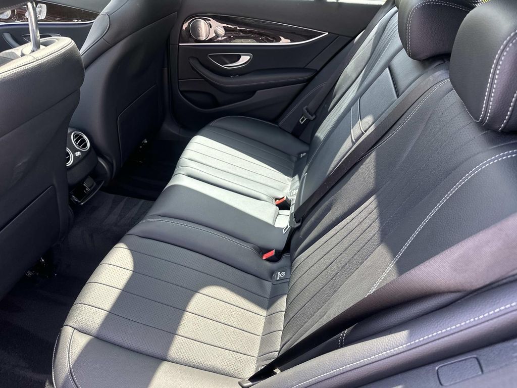 Thumbnail: 2023 Mercedes-Benz E-Class - 25
