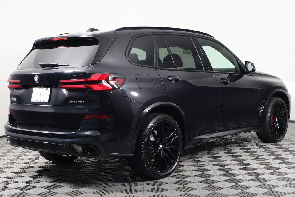 Thumbnail: 2026 BMW X5 - 2