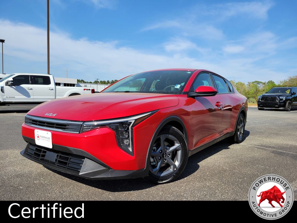 2025 Kia K4 LXS FWD
