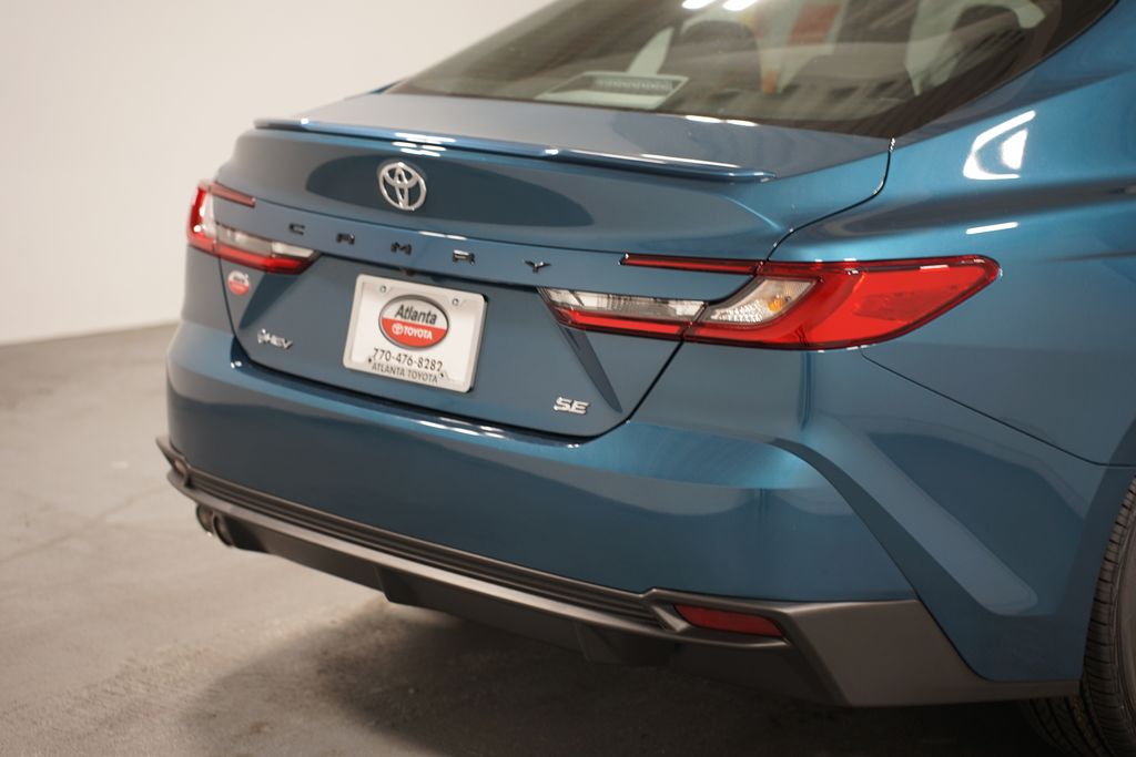 Thumbnail: 2025 Toyota Camry - 9