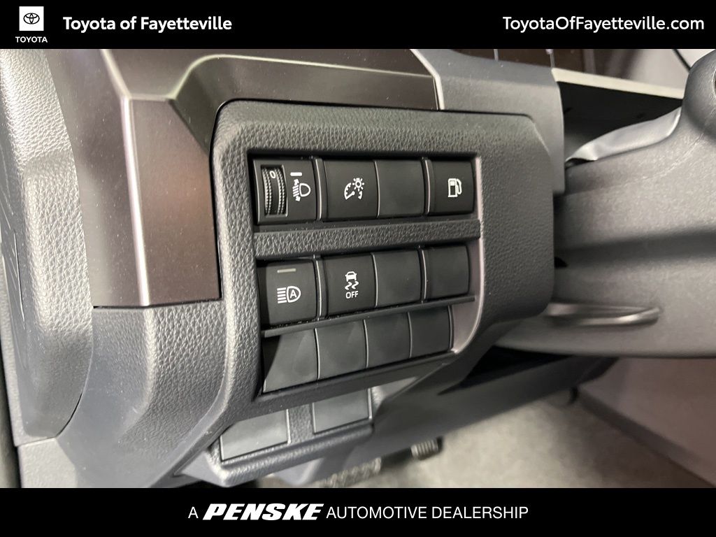 Thumbnail: 2025 Toyota 4Runner - 27