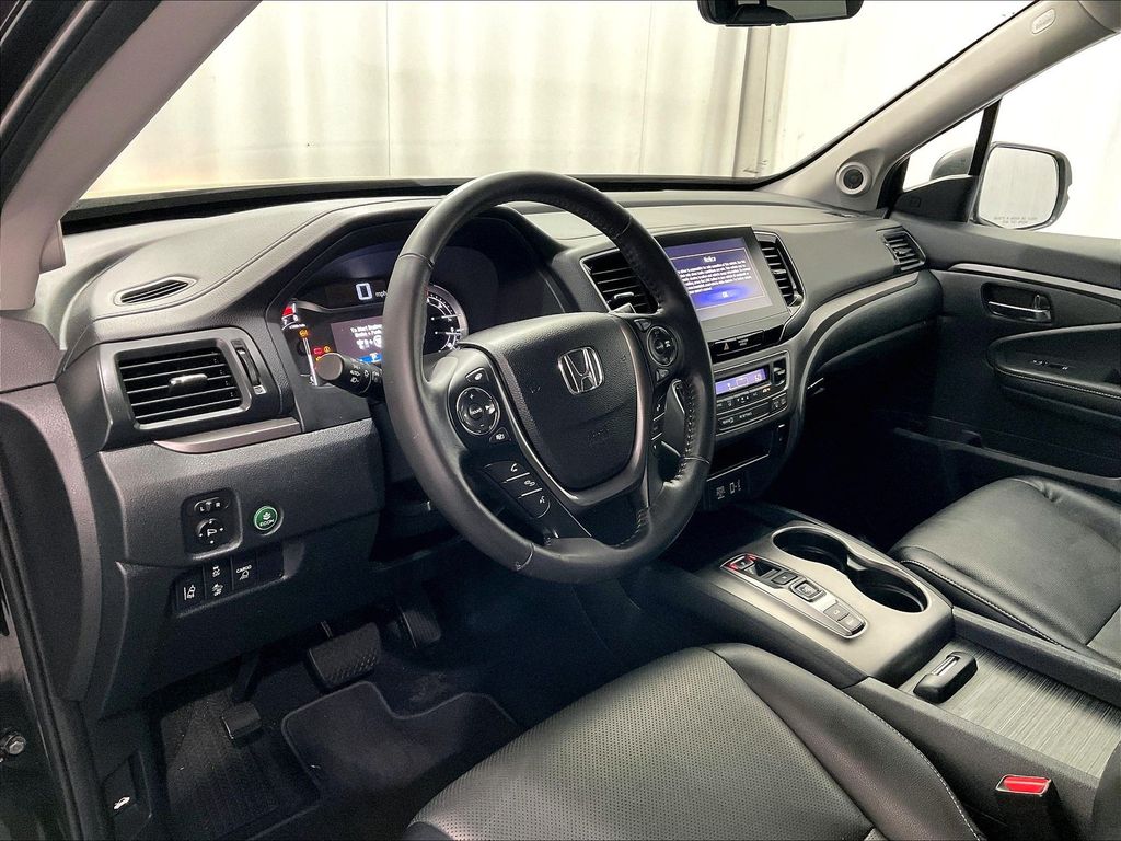 2023 Honda Ridgeline — photo 8