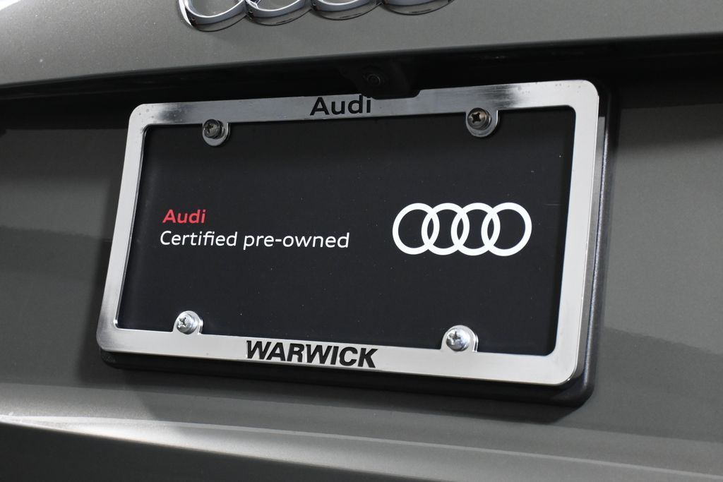 Thumbnail: 2025 Audi Q3 - 14