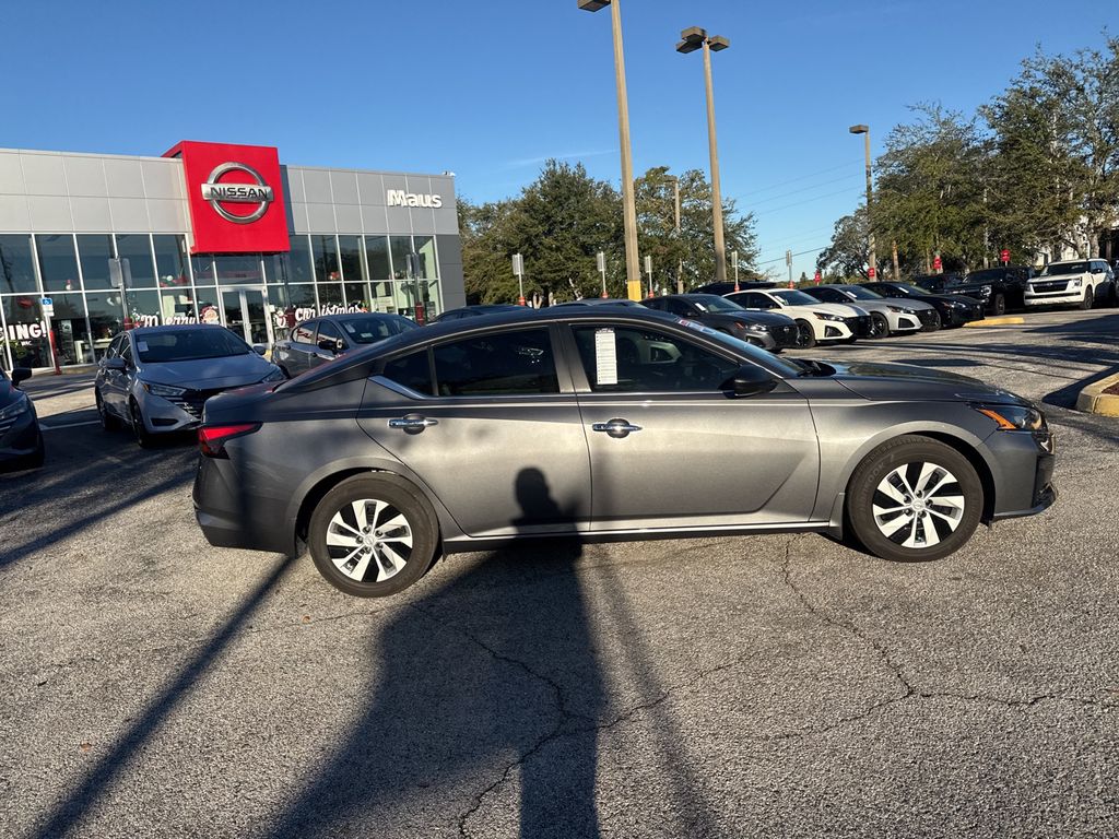Used 2025 Nissan Altima 2.5 S 4D Sedan