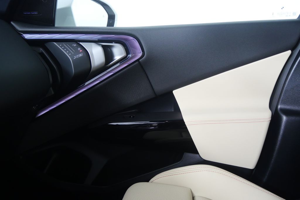 Thumbnail: 2026 BMW X3 - 22