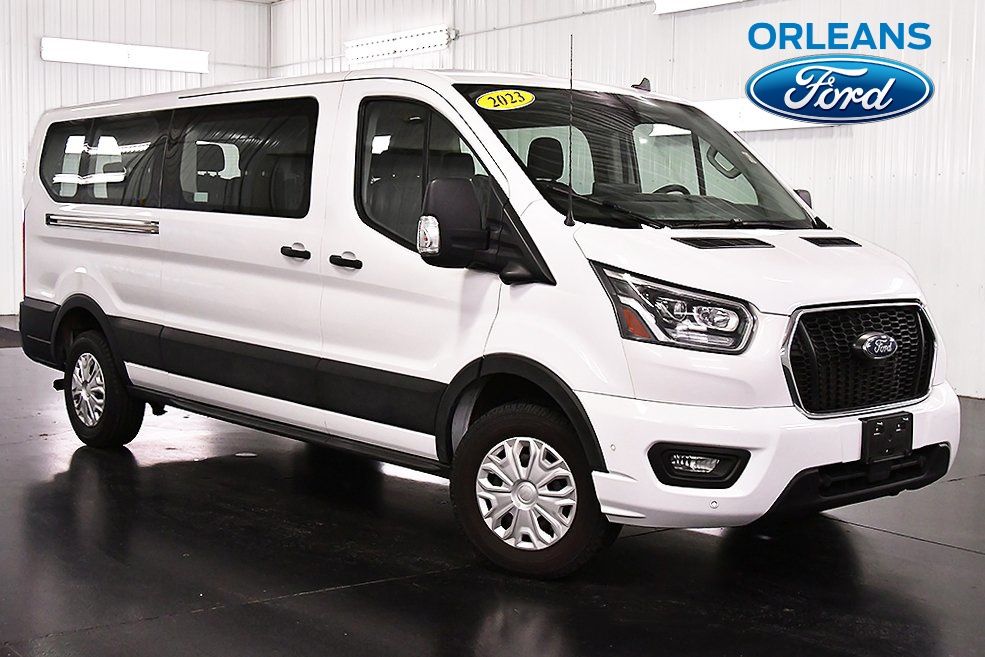 2023 Ford Transit Passenger 350 XLT Low Roof LB RWD