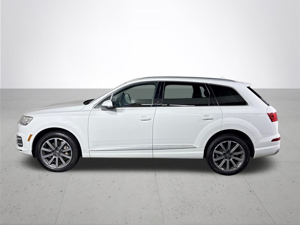 2019 Audi Q7 45 Premium Plus