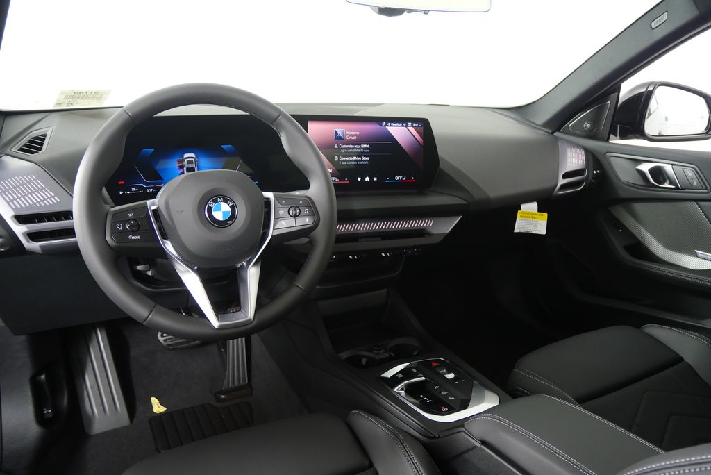 Thumbnail: 2026 BMW 2 Series - 18