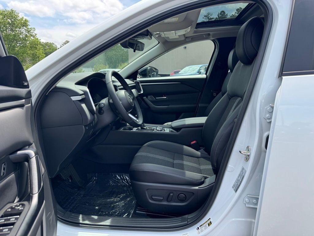 2025 Mazda CX-50 2.5 S Premium Package - 11