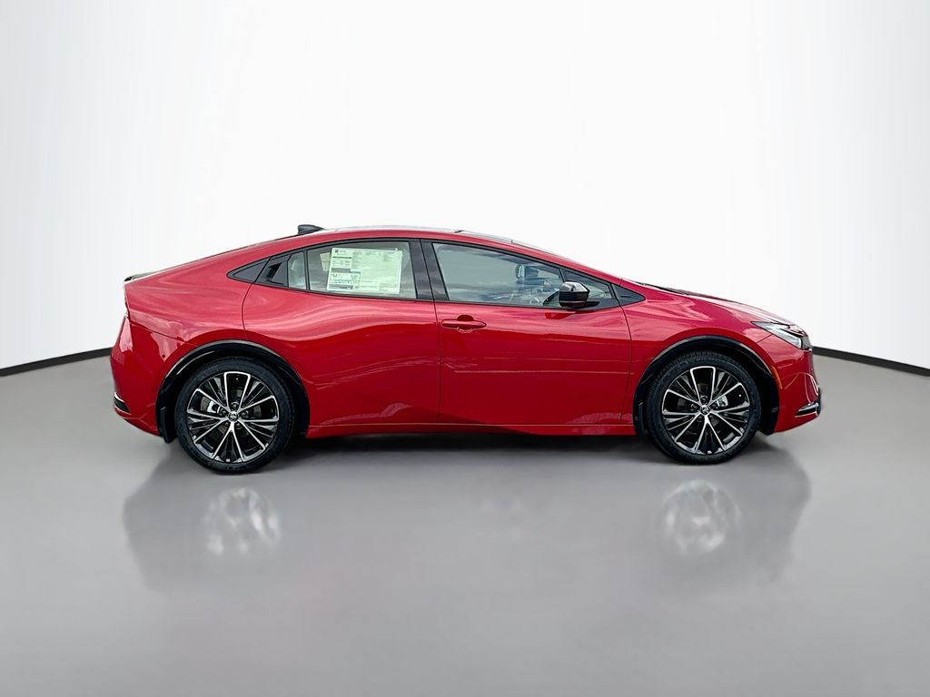 2025 Toyota Prius Limited 4