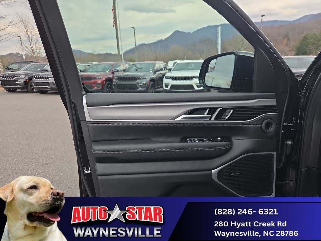 new 2026 Jeep Grand Wagoneer car, priced at $74,516