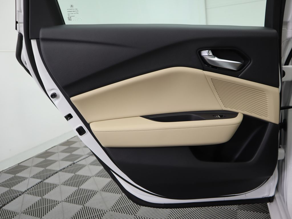 2024 Acura TLX Technology 27