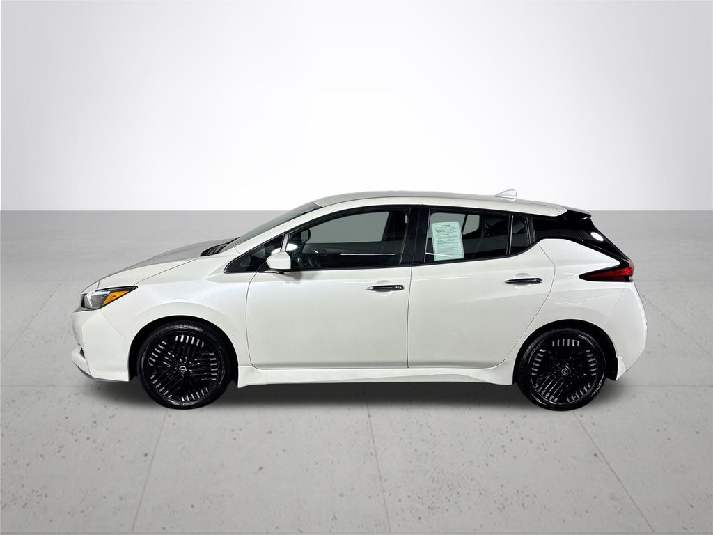 2024 Nissan Leaf SV Plus