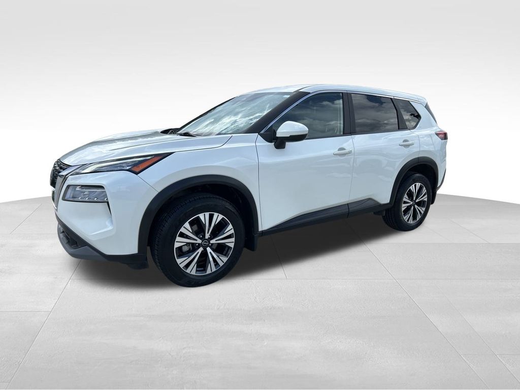 2023 Pearl White Tricoat Nissan Rogue SV FWD SUV