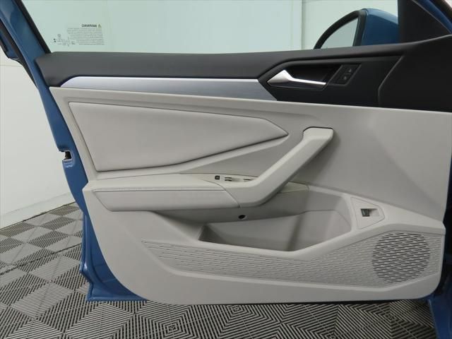 Thumbnail: 2026 Volkswagen Jetta - 24