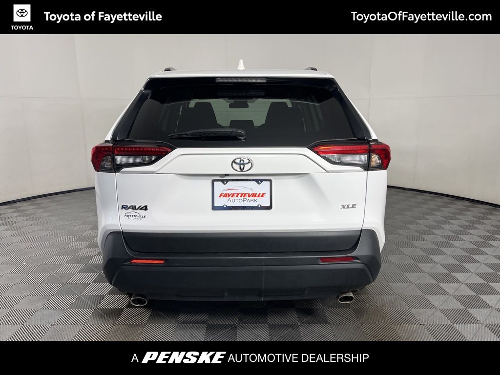 Thumbnail: 2024 Toyota RAV4 - 10