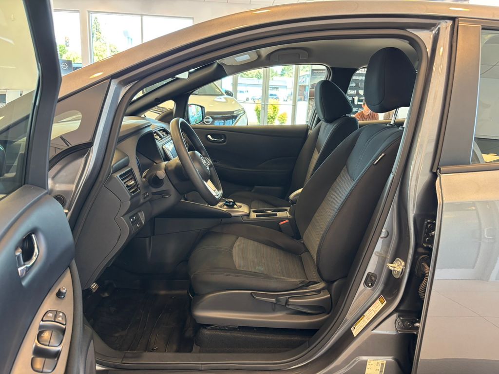 2023 Nissan Leaf S