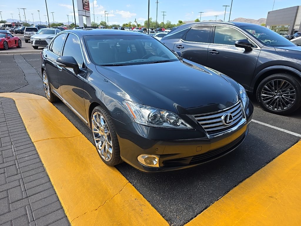 Thumbnail: 2011 Lexus ES - 3