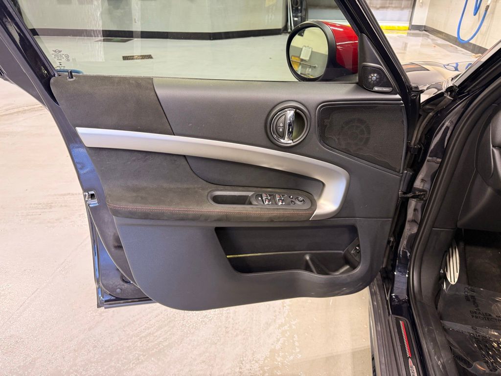 Thumbnail: 2023 MINI Cooper Countryman - 10