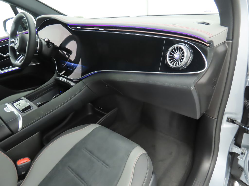 2025 Mercedes-Benz EQE AMG 19