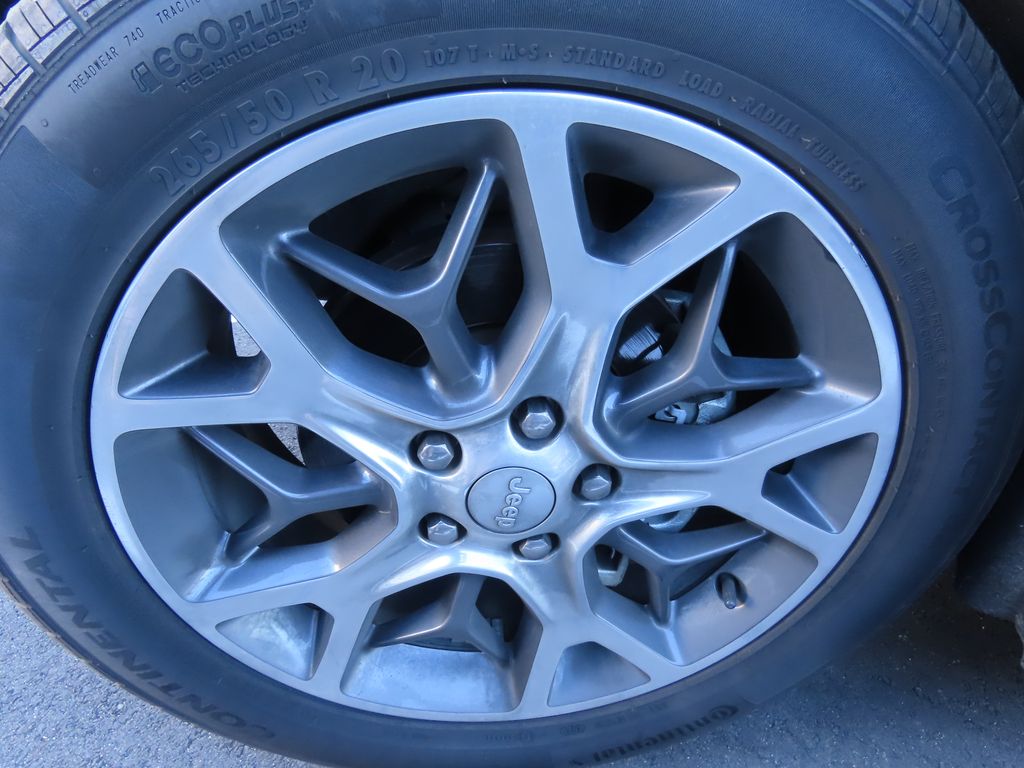 Thumbnail: 2020 Jeep Grand Cherokee - 15