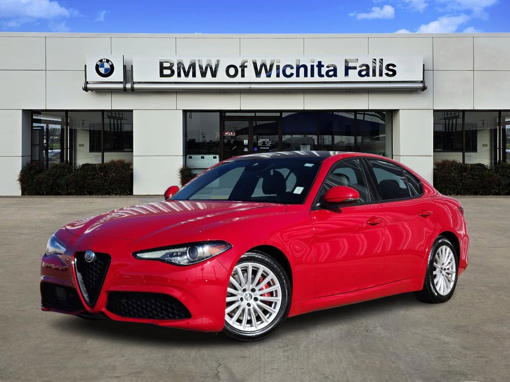 2022 Alfa Romeo Giulia Sprint 1