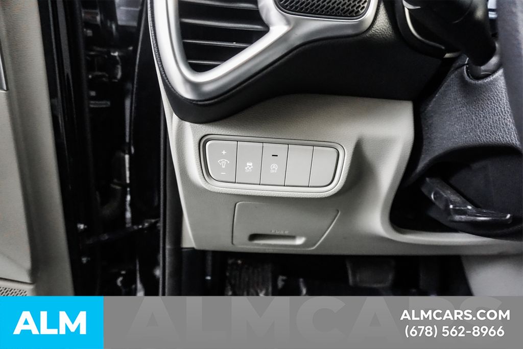Used 2023 Black Kia LX image 32
